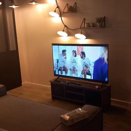 appartement 135m2 ,terrasse 45m2, 2 à 8 personnes Châtillon-en-Diois Exterior foto
