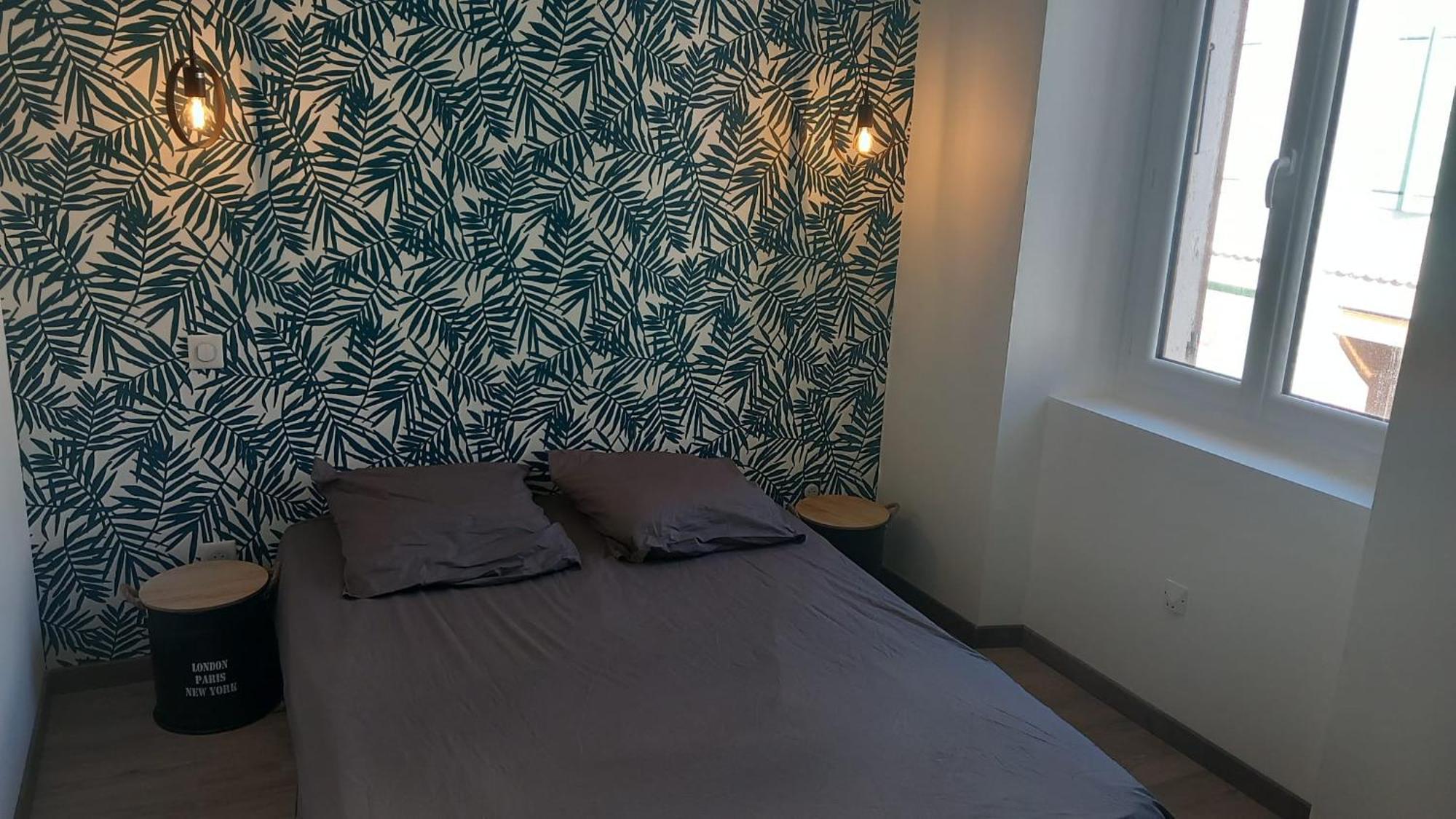 appartement 135m2 ,terrasse 45m2, 2 à 8 personnes Châtillon-en-Diois Exterior foto